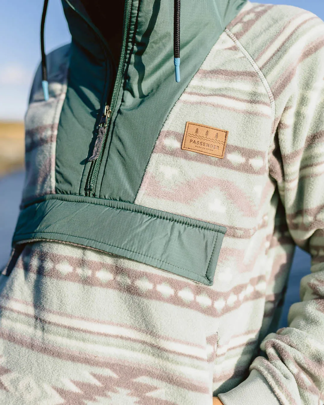 Alexander Recycled Polar Hooded Fleece - Pistachio Pattern/Deep Ocean