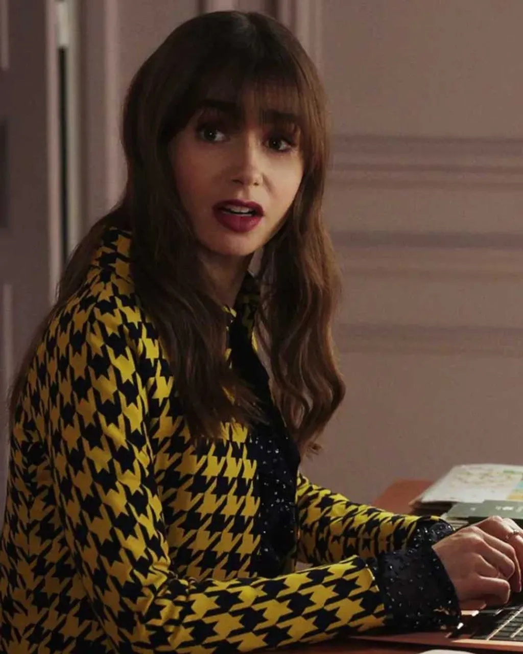 Emily In Paris S03 Lily Collins Printed Yellow Cropped Jacket